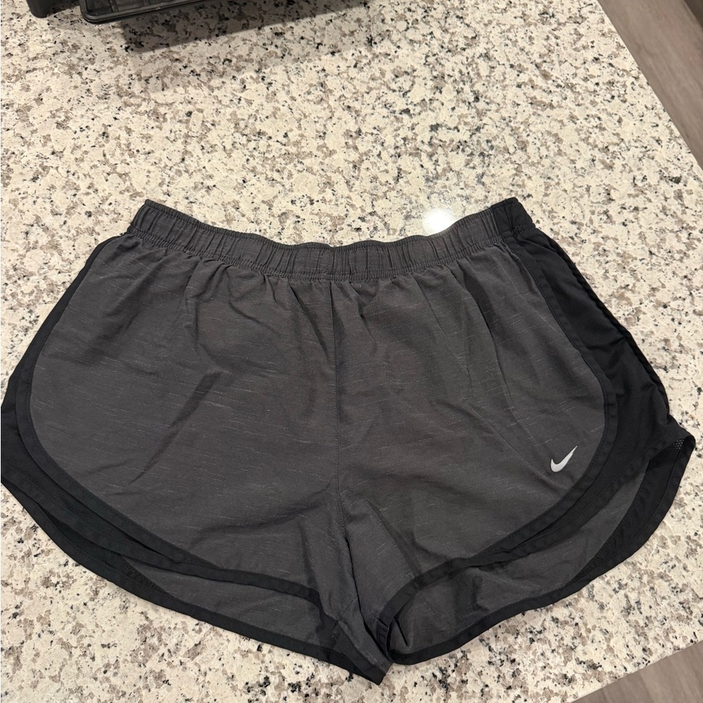 Nike Women's Black and Gray Athletic Shorts
